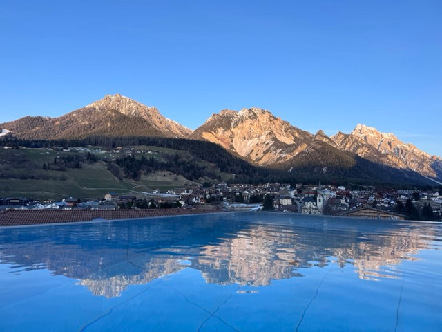 Excelsior Dolomites Life Resort as a Workation Base for Entrepreneurs | HOTEL review | STARTUP Edition
