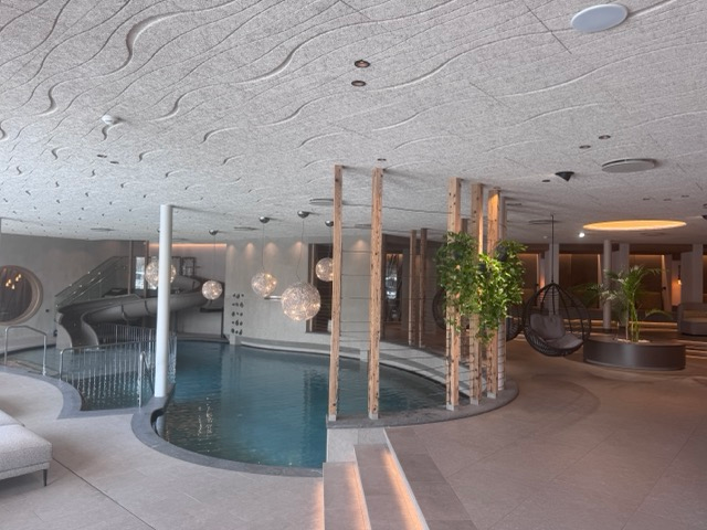 Excelsior Dolomites Life Resort as a Workation Base for Entrepreneurs | HOTEL review | STARTUP Edition